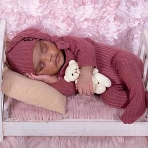 Meet your Posher, Corina